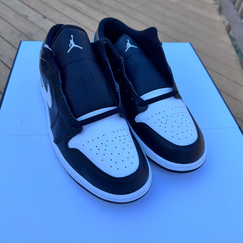 Air Jordan 1 Low Black White Men’s Size 12 553558-043